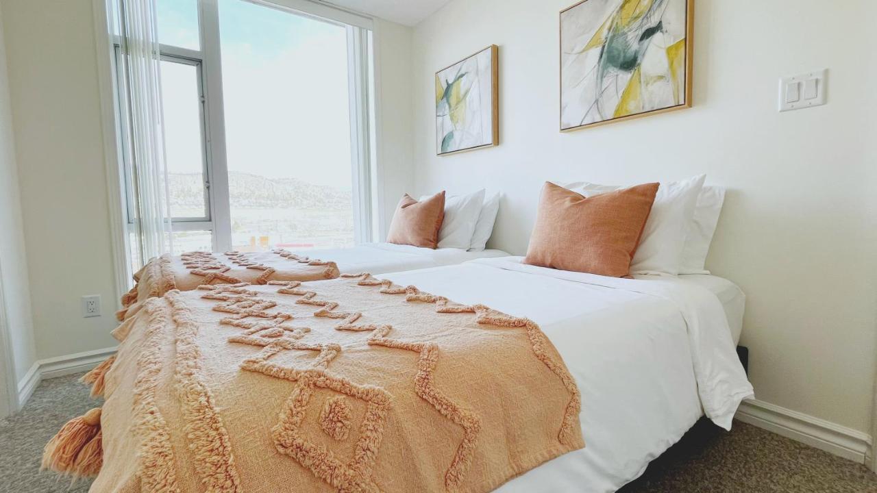 Downtown Waterfront Kelowna Oasis Newly Renovated 2Bed 2Bath公寓 外观 照片