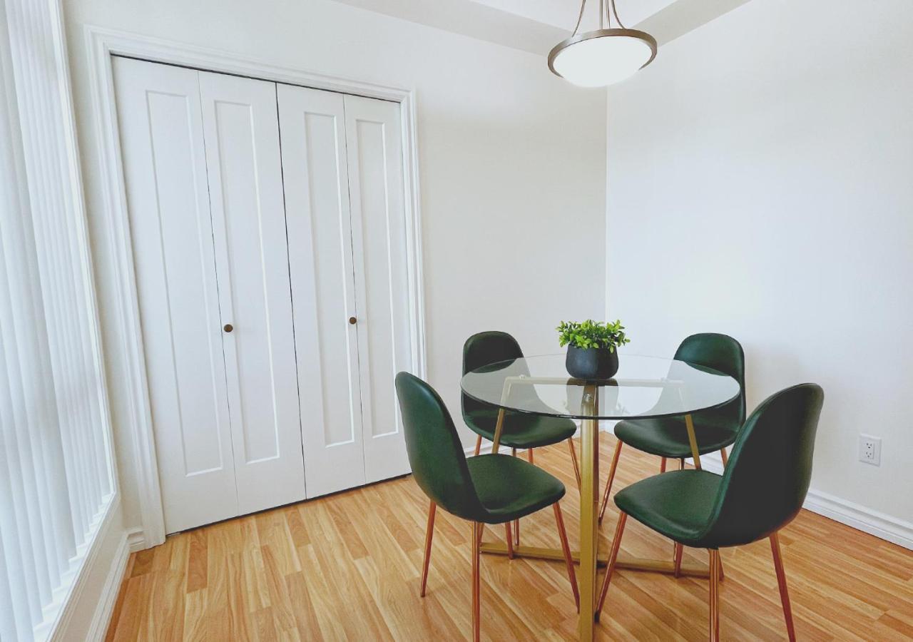 Downtown Waterfront Kelowna Oasis Newly Renovated 2Bed 2Bath公寓 外观 照片