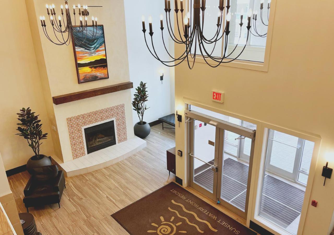 Downtown Waterfront Kelowna Oasis Newly Renovated 2Bed 2Bath公寓 外观 照片