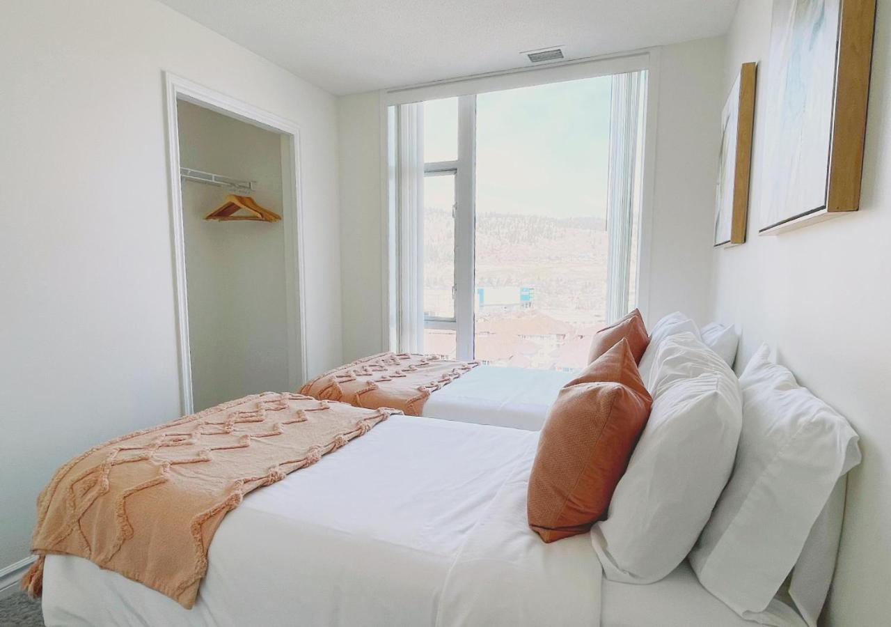 Downtown Waterfront Kelowna Oasis Newly Renovated 2Bed 2Bath公寓 外观 照片